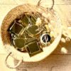 mini miroir en laiton avec bordure large en accumulation fait main au Maroc Ma Jungle Family