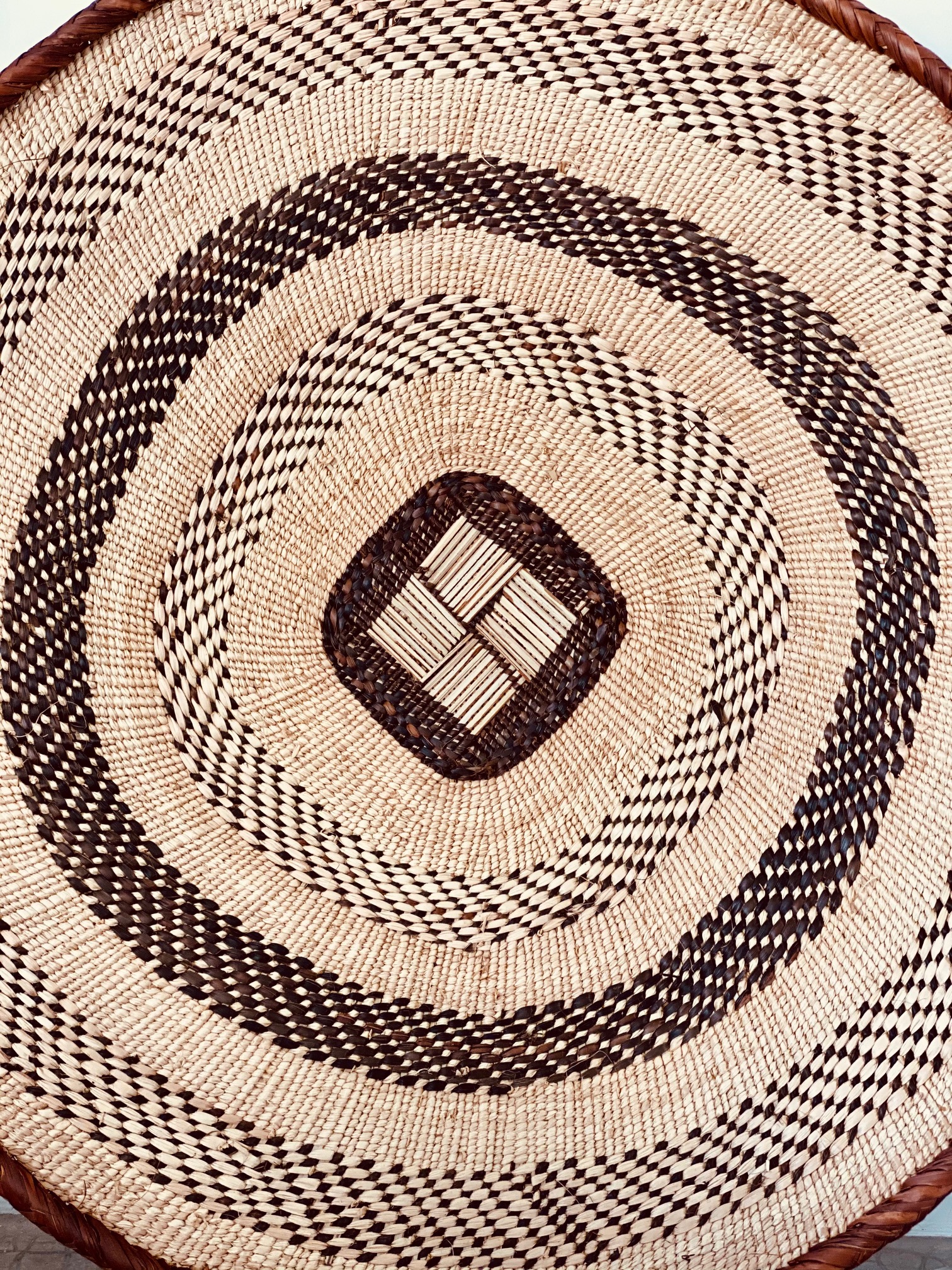 panier isangwa batonga Zimbabwe fait fait artisanale tissage fibre naturelle Ma Jungle Family