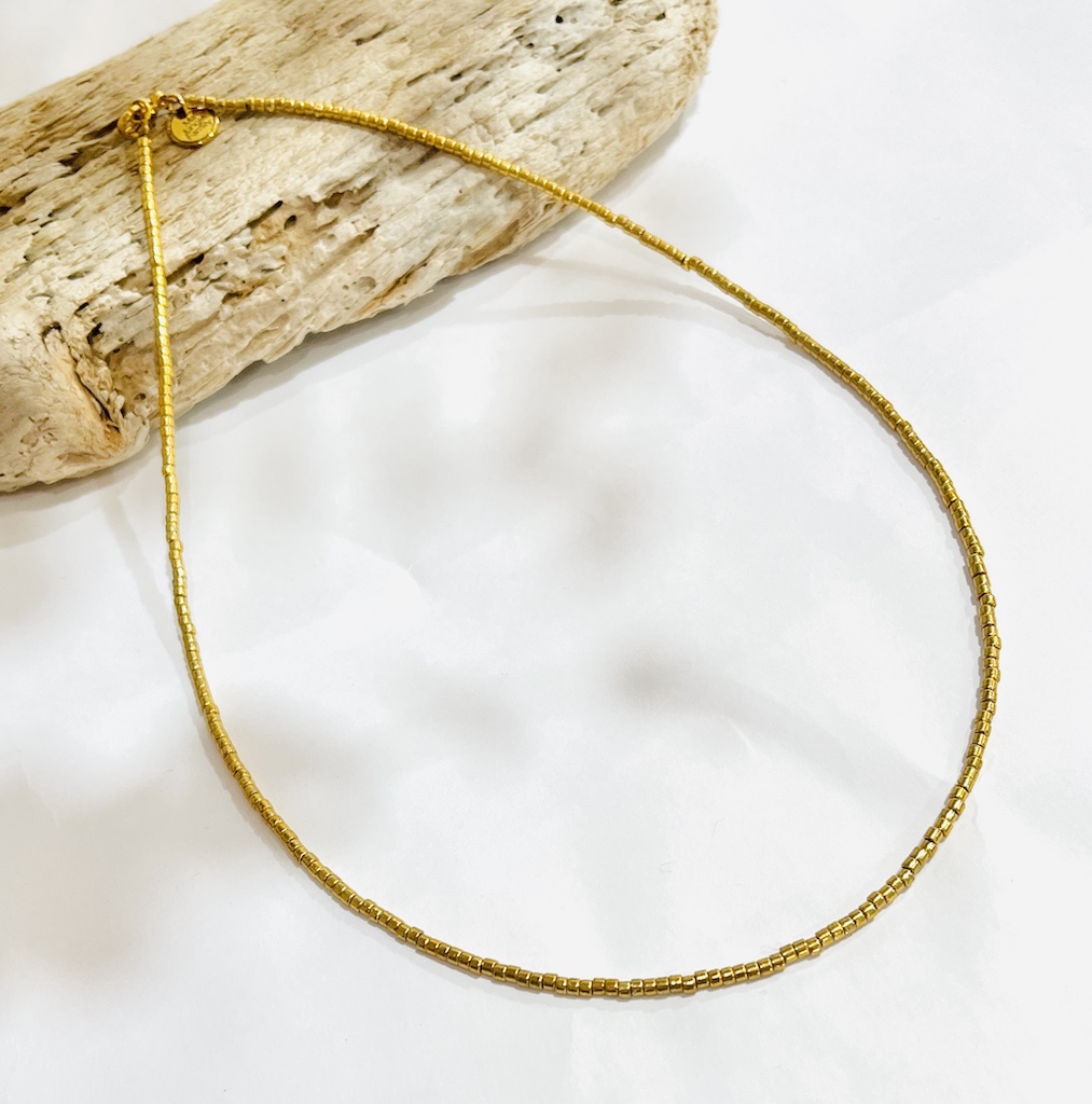 collier ras de cou pierre hematite reflet dore made in france fabrique en france creatrice de bijoux bracelet plaque or Ma Jungle Family