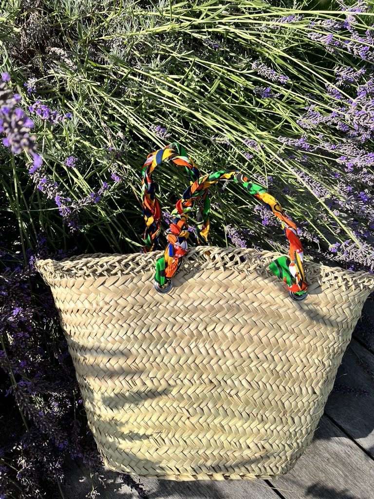 Panier marocain tresse en wax, tissu africain anses dessin ethnique boheme Ma Jungle Family duo maman fille panier avec dentelle de feuille de palmier