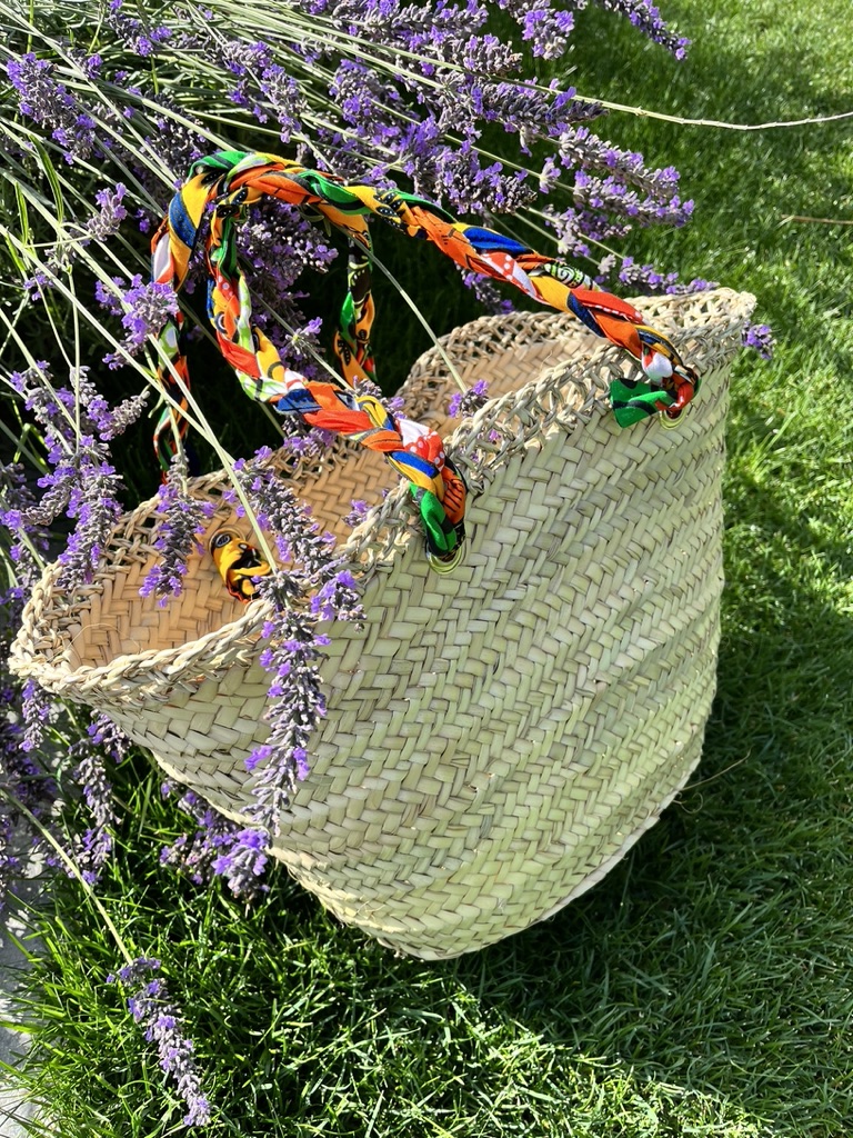 Panier marocain tresse en wax, tissu africain anses dessin ethnique boheme Ma Jungle Family duo maman fille panier avec dentelle de feuille de palmier
