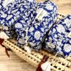 trousse de toilette en coton indien bleu nuit imprime blockprint fleuri matelasse moutarde pompon Jaipur Ma Jungle Family