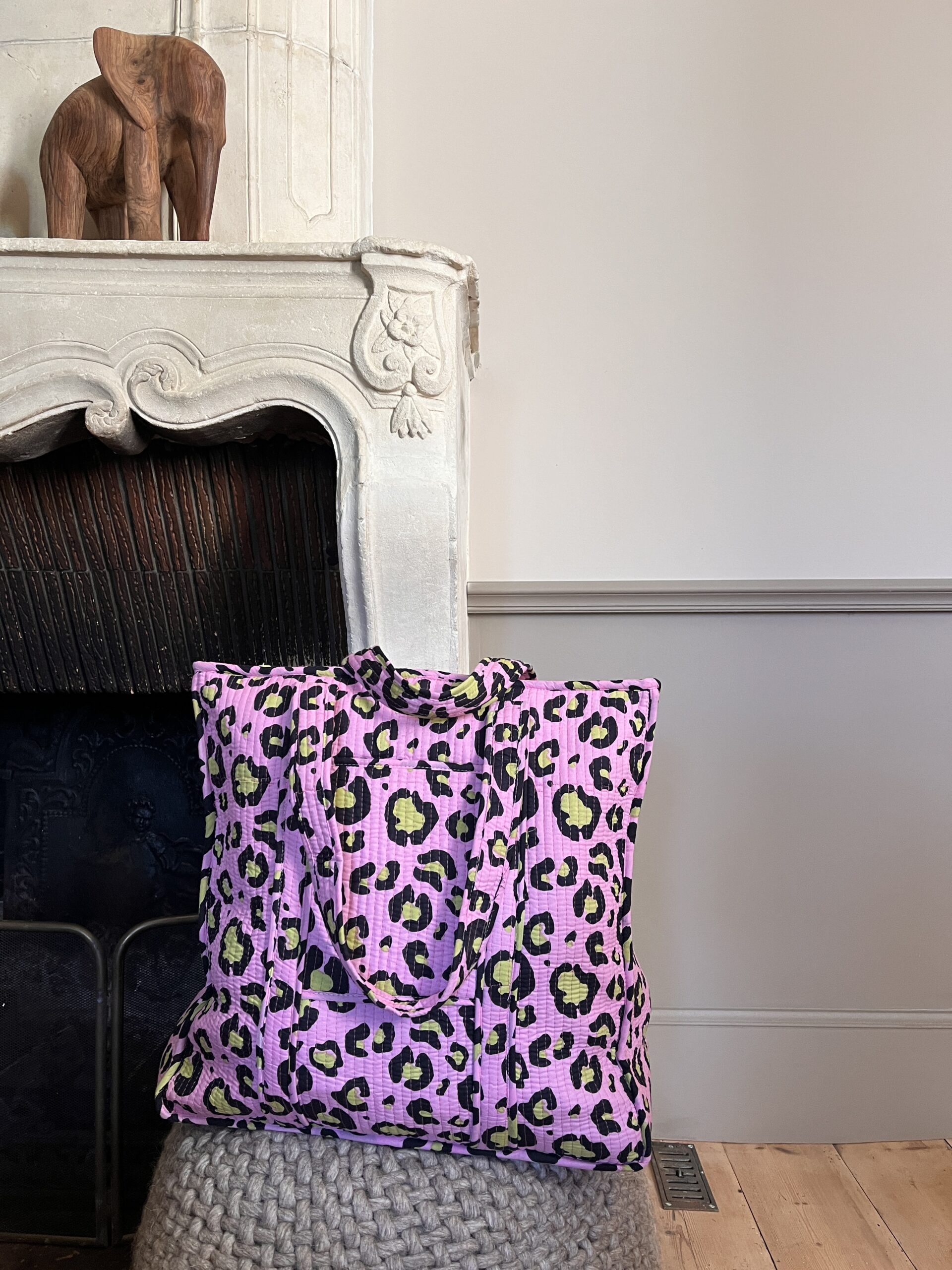 Gand cabas sac molletonne matelasse coton safran bleu fleuri sac a langer kaki violet Inde blockprint Ma jungle Family sac de plage, valise cabine marine fleurs rouges dahlia, vert Frida Kahlo, corail, motif japonais, léopard rose