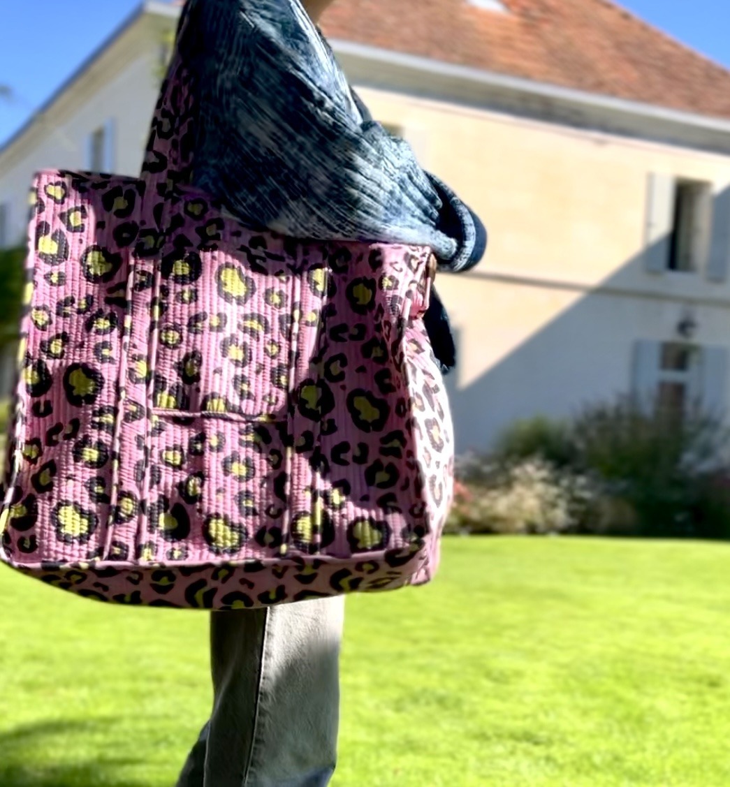 Gand cabas sac molletonne matelasse coton safran bleu fleuri sac a langer kaki violet Inde blockprint Ma jungle Family sac de plage, valise cabine marine fleurs rouges dahlia, vert Frida Kahlo, corail, motif japonais, léopard rose