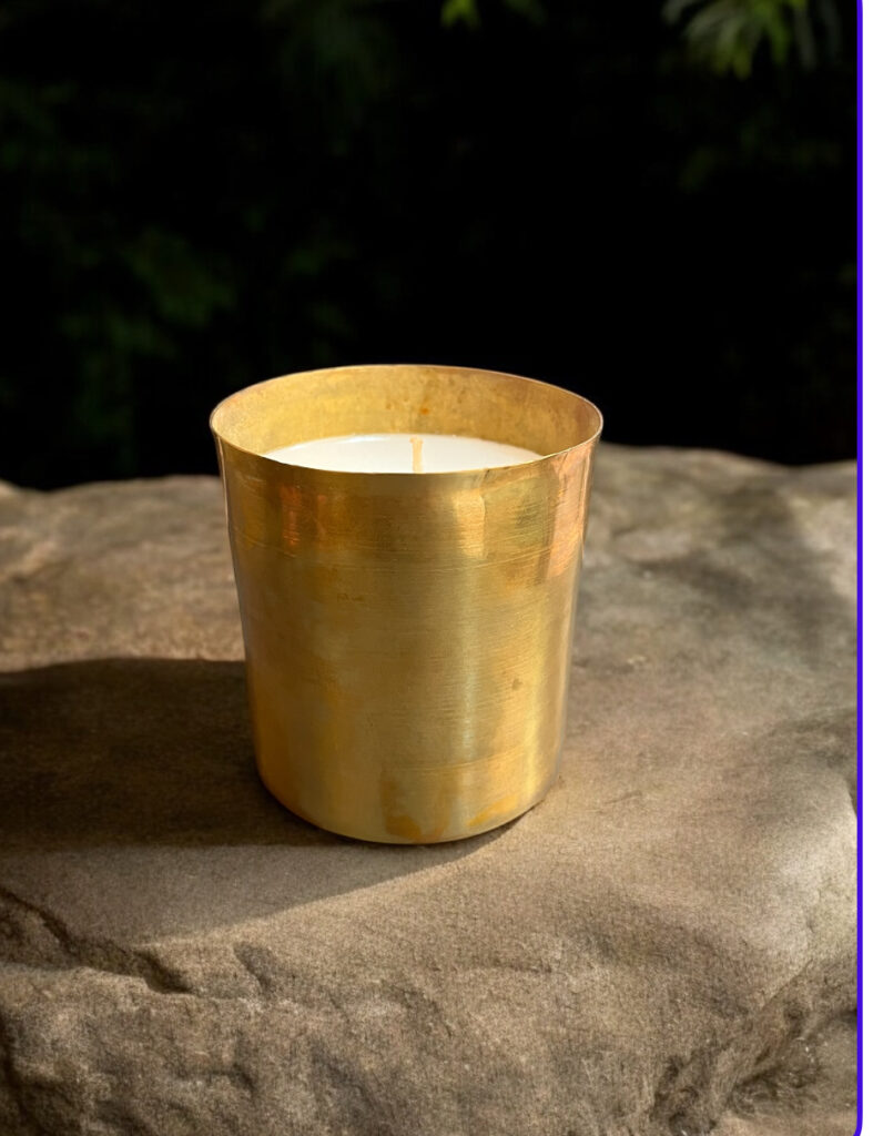 Bougie en laiton doré or métal MA JUNGLE FAMILY maroc