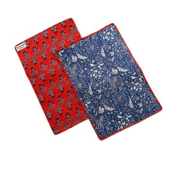 set de table matelassé coton indien fait main a jaipur motif fleuri au blockprint vert émeraude violet fleurs rose fluo Ma Jungle Family Bleu nuit fleur de dahlia rouge, noir a fleurs papillons, butterfly. Reversible