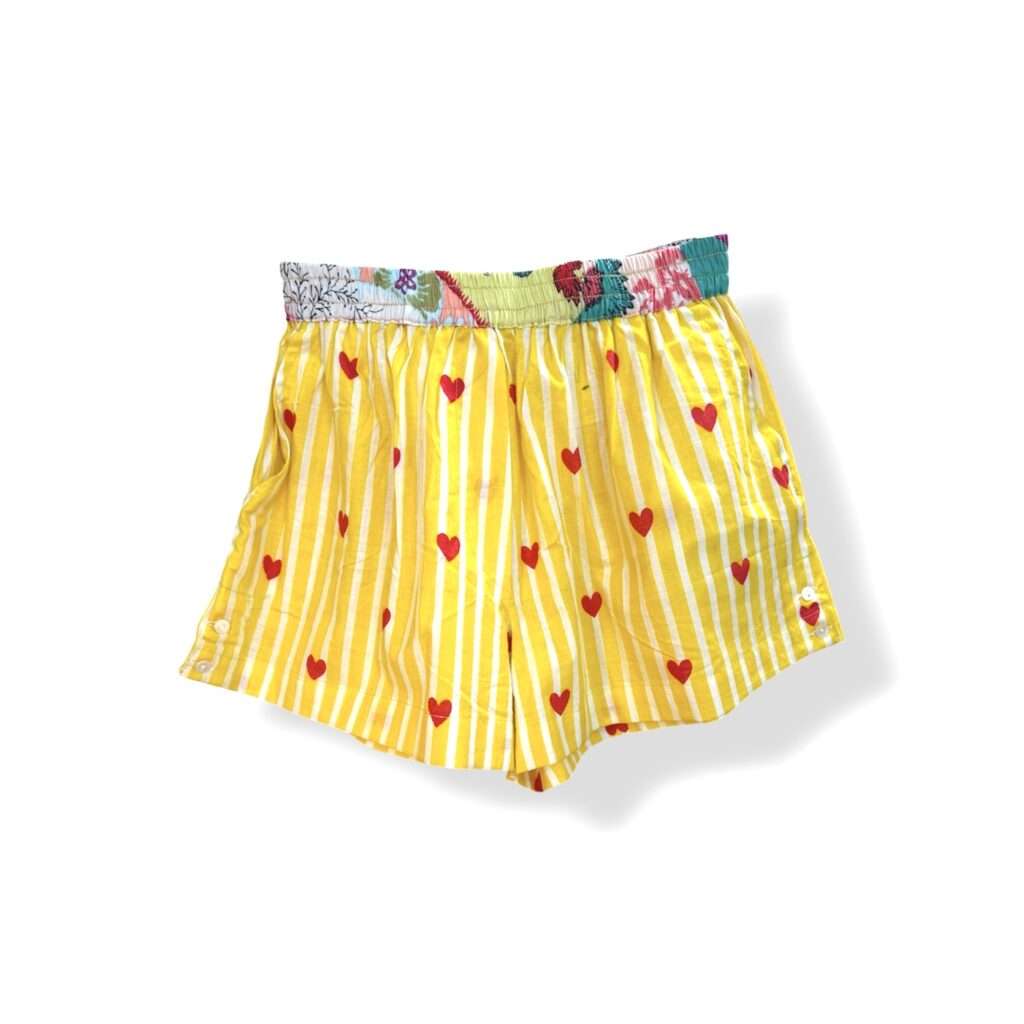 Short coton indien cœurs rouges jaune à rayure