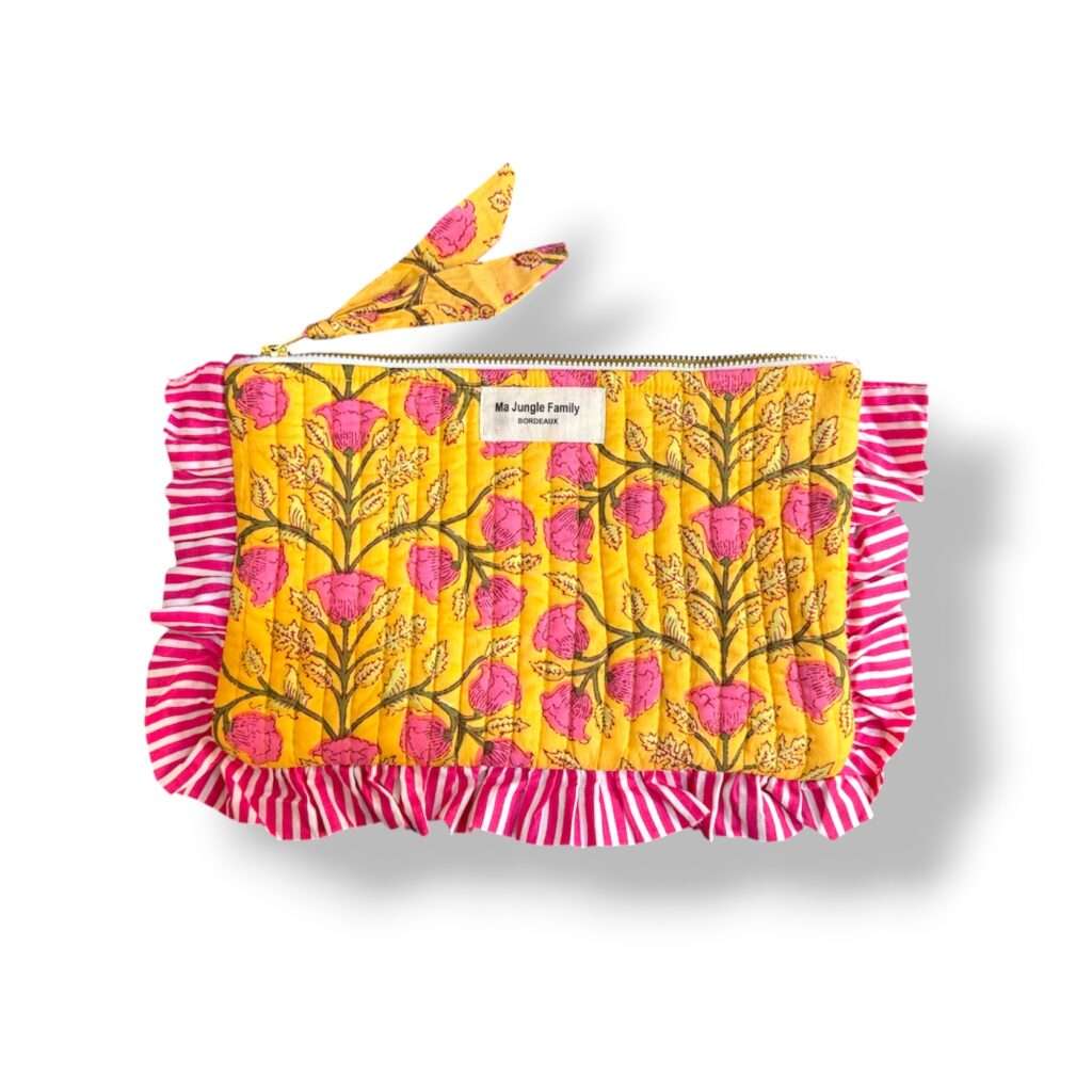Pochette plate en coton indien matelassé, holi, jaune et rose a fleurs, deco boheme, Ma jungle Family