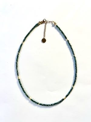 collier ras de cou bleu canard vert perles dorées plaquées or perles à facettes made in france fabrique en france creatrice de bijoux bracelet plaque or Ma Jungle Family